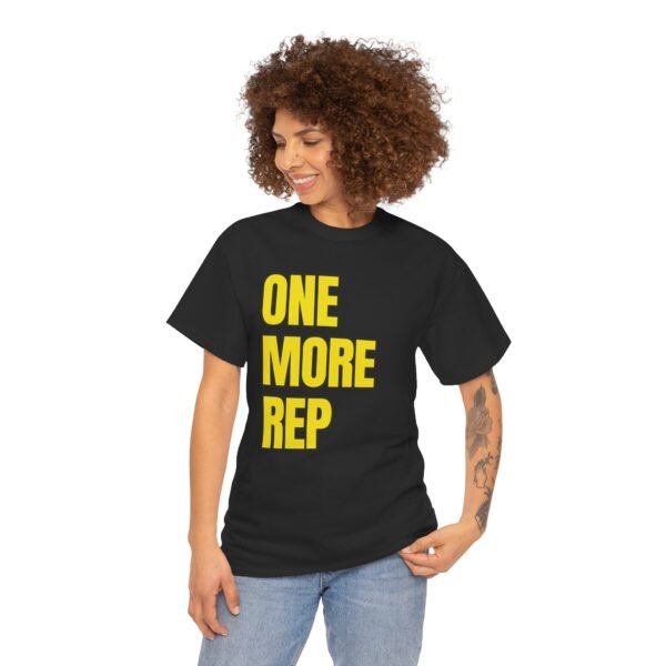 REP WARRIOR™ YellowGym™ T-Shirt – ONE MORE REP • Stronger Than Yesterday (Training Edition)