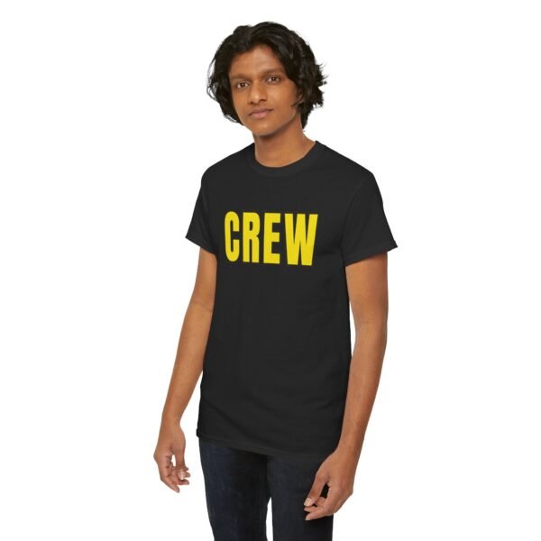 CAMERA CREW EDITION T-Shirt – CREW Rugprint + BEHIND THE GAINS Slogan - Image 9