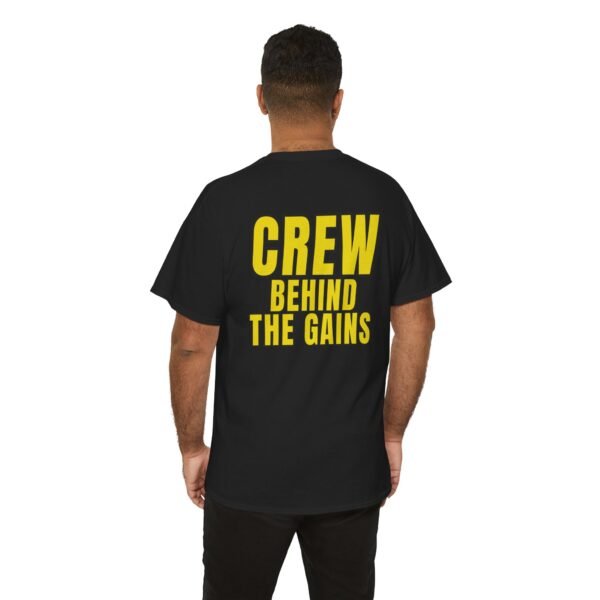 CAMERA CREW EDITION T-Shirt – CREW Rugprint + BEHIND THE GAINS Slogan - Image 7